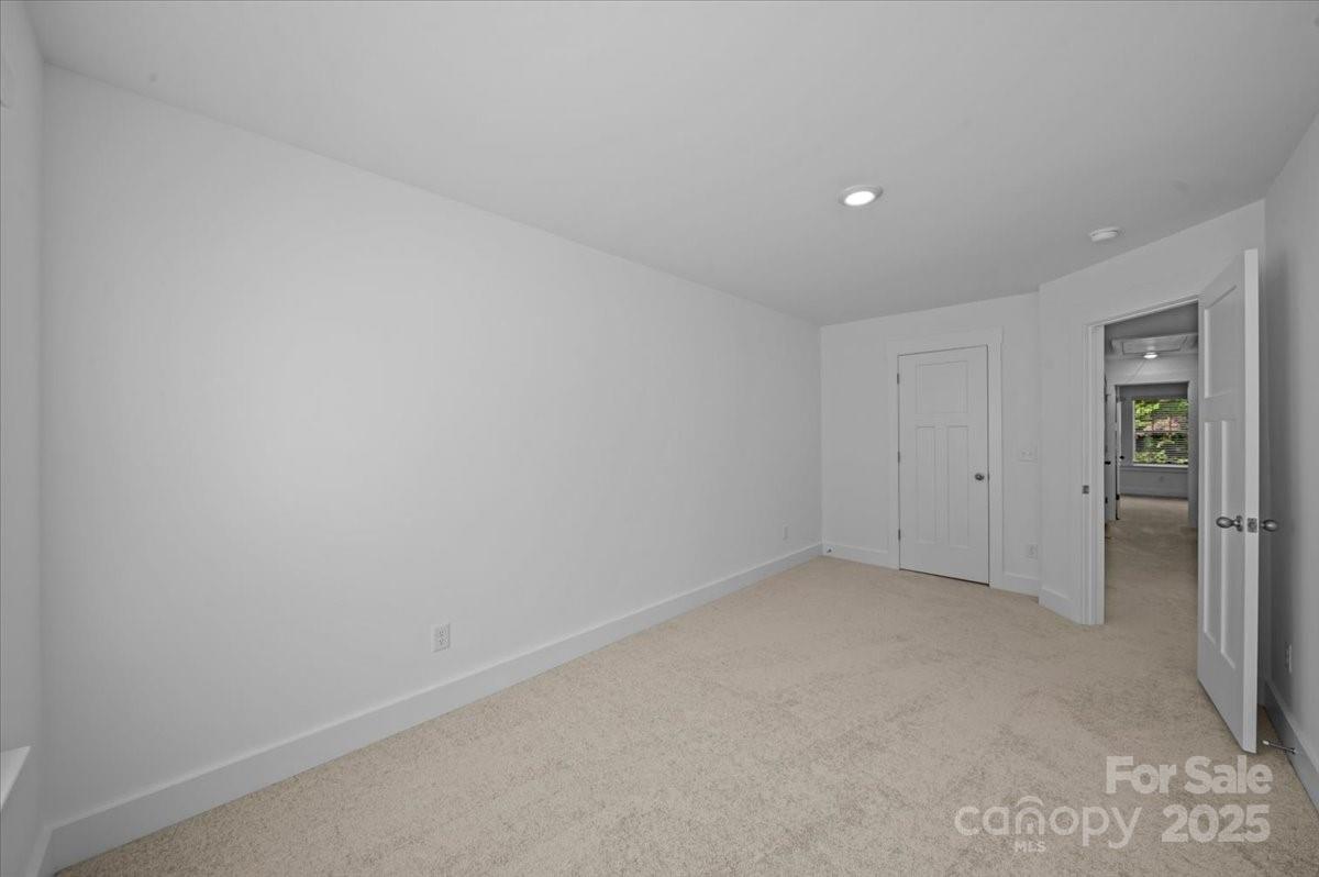 17 Moon Haven Way Arden NC 28704