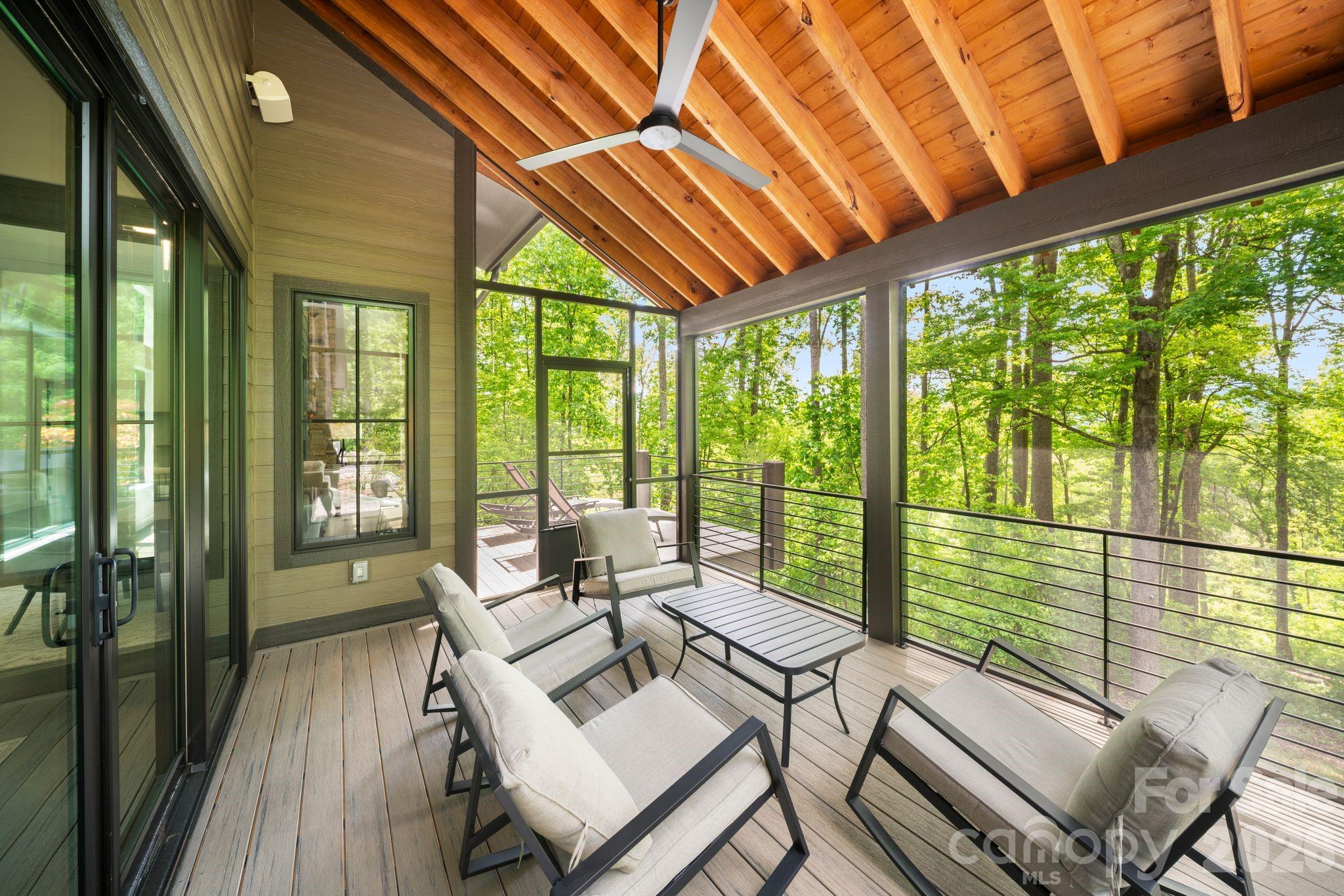 154 Wandering Oaks Way Asheville NC 28805