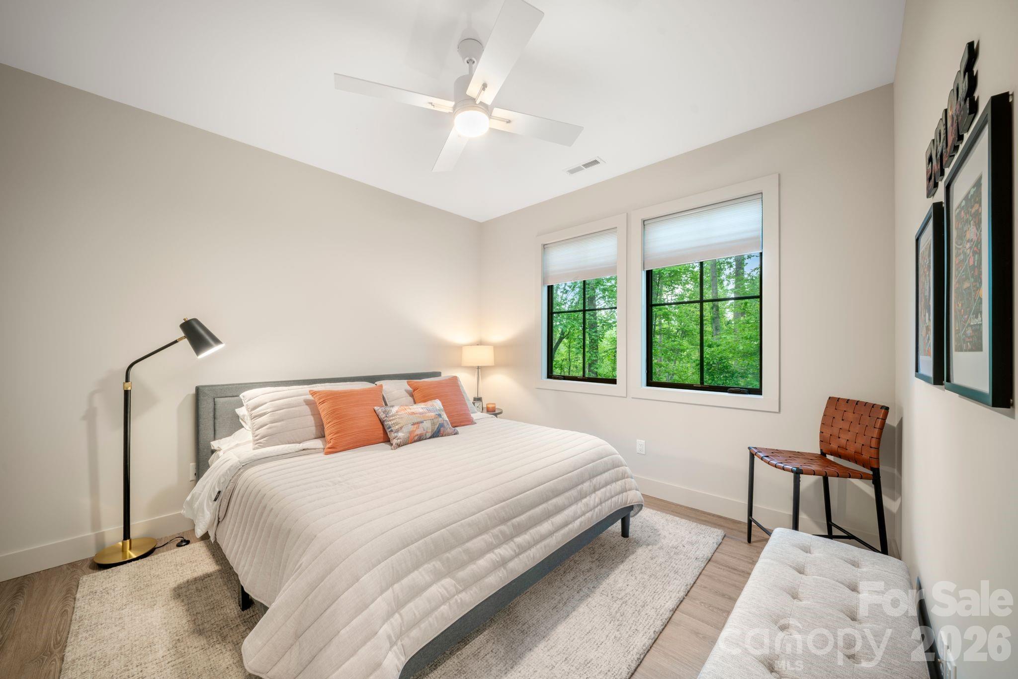 154 Wandering Oaks Way Asheville NC 28805