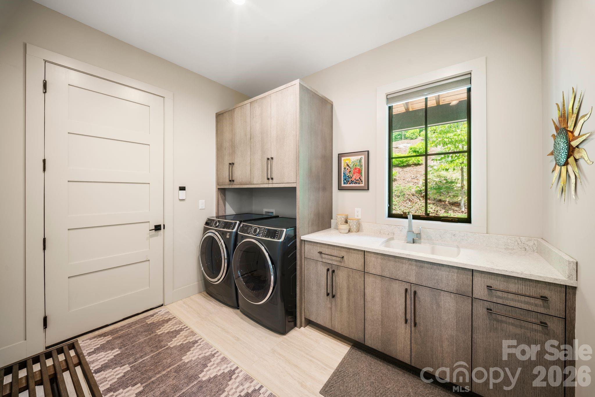 154 Wandering Oaks Way Asheville NC 28805