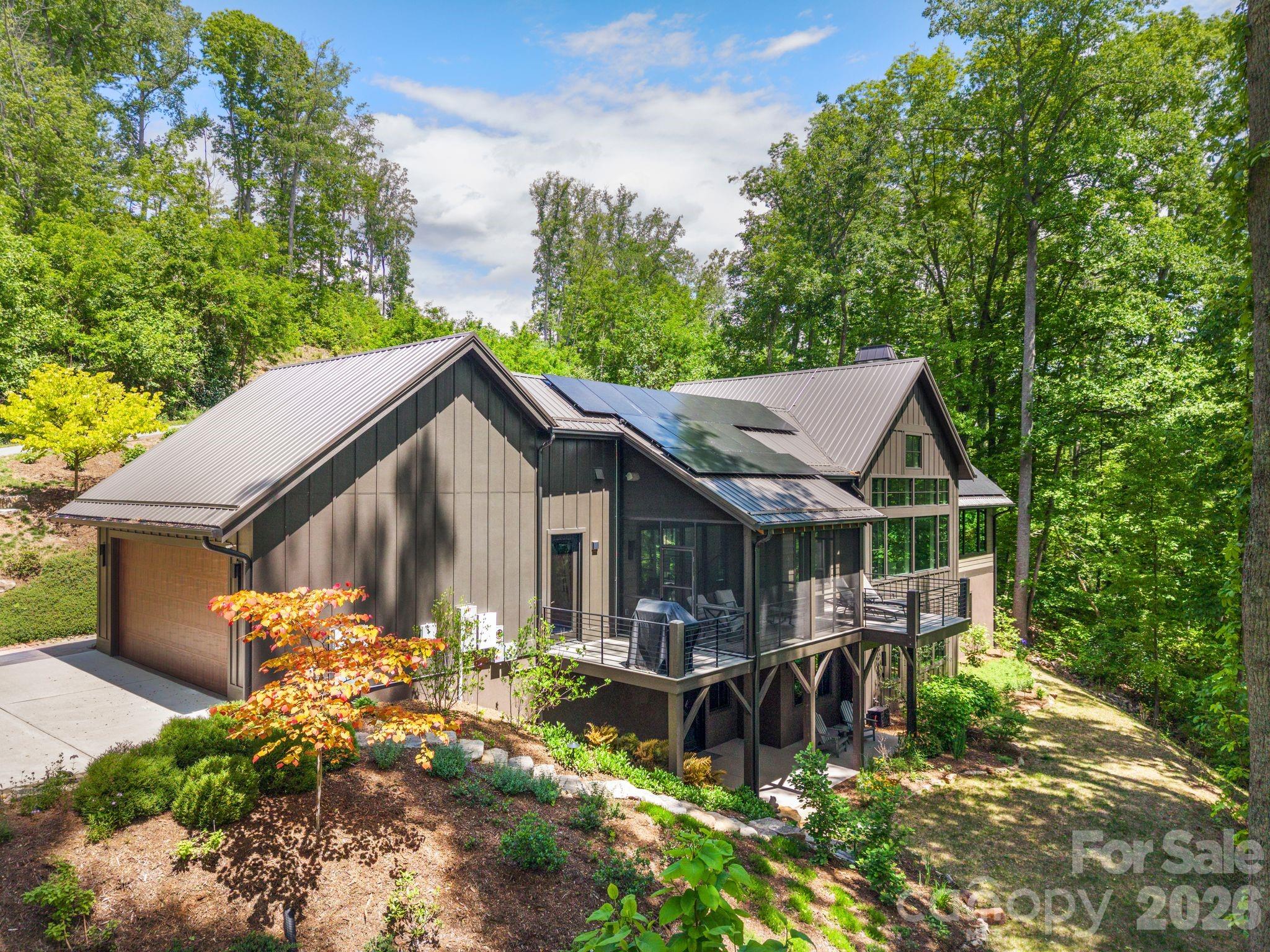 154 Wandering Oaks Way Asheville NC 28805