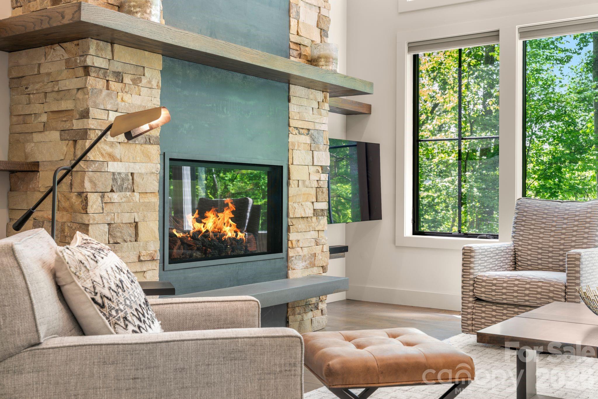 154 Wandering Oaks Way Asheville NC 28805