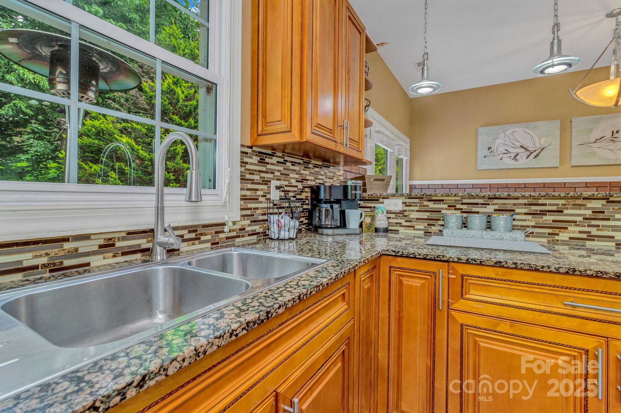 159 S Willow Brook Drive Asheville NC 28806