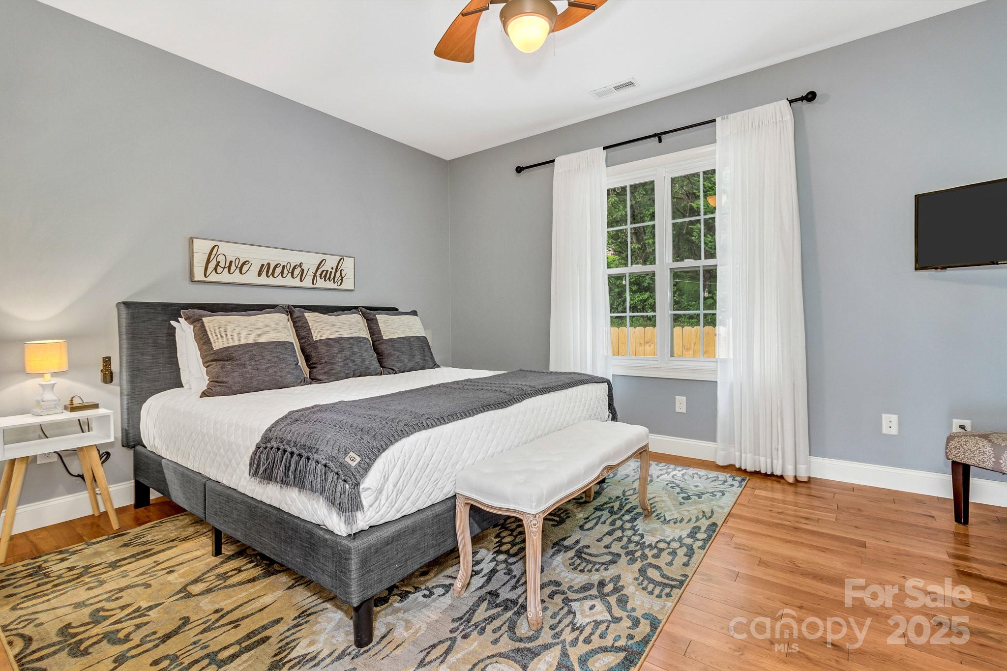 159 S Willow Brook Drive Asheville NC 28806