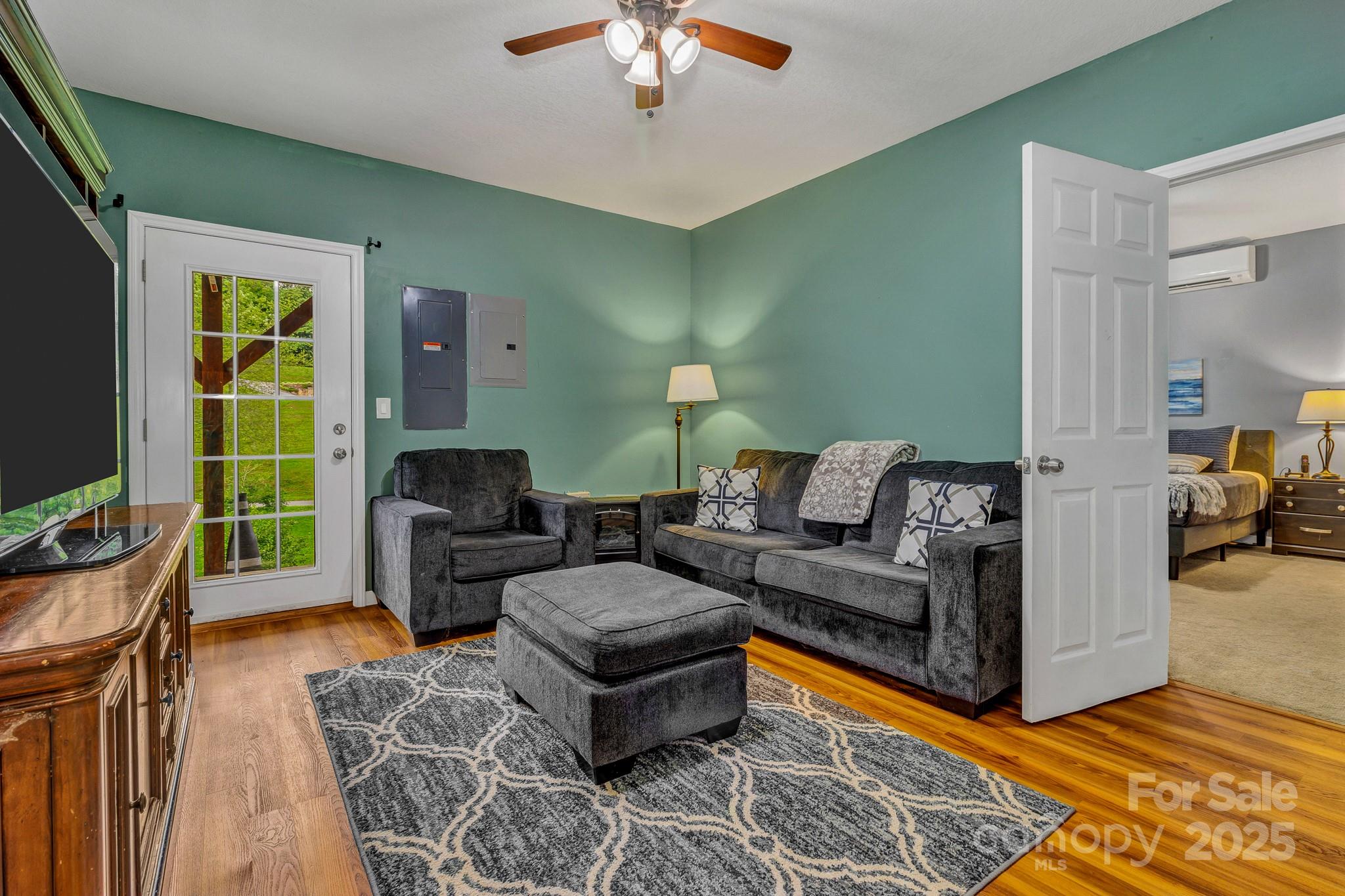 159 S Willow Brook Drive Asheville NC 28806