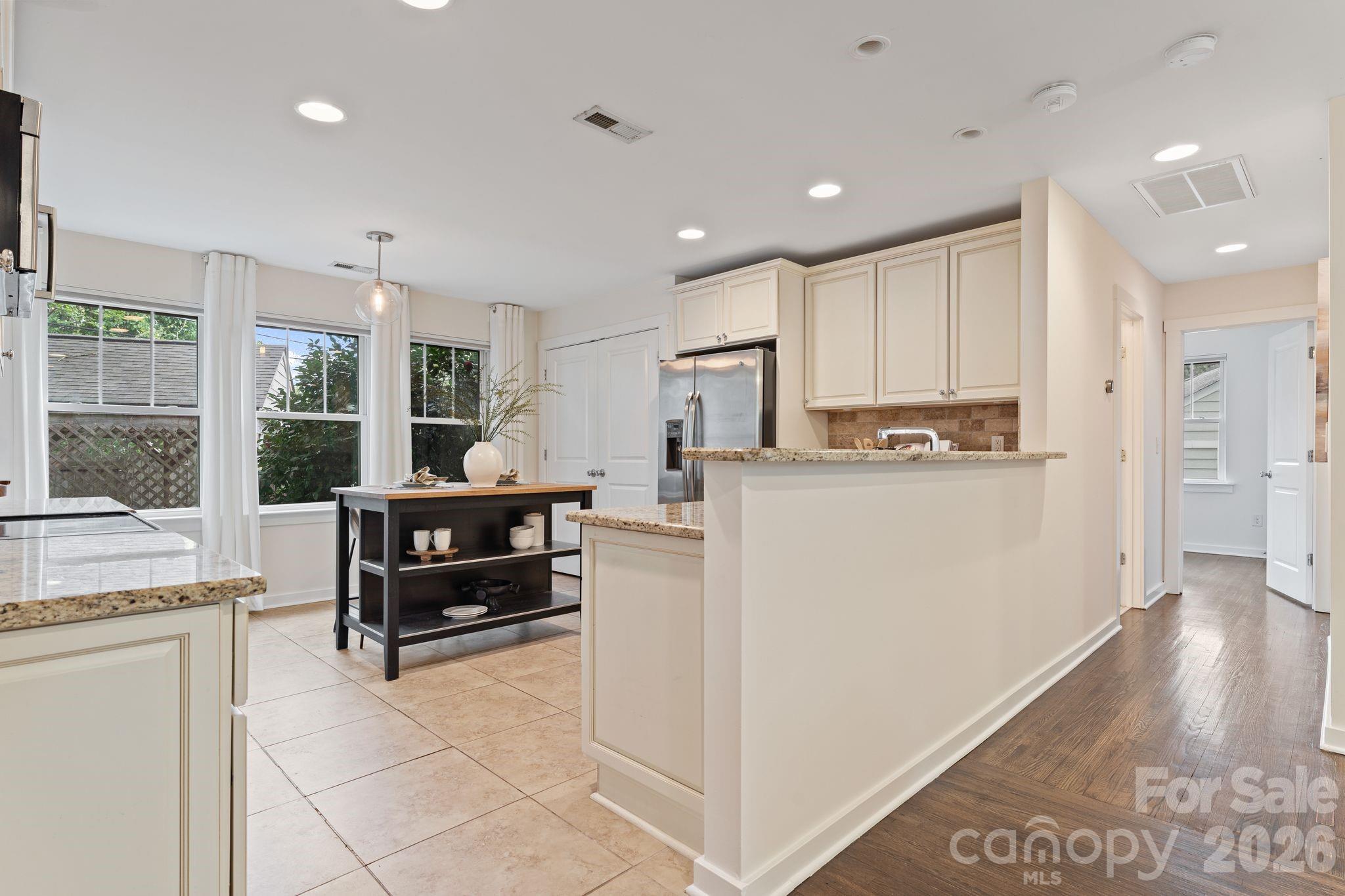 1521 Winston Drive Charlotte NC 28205