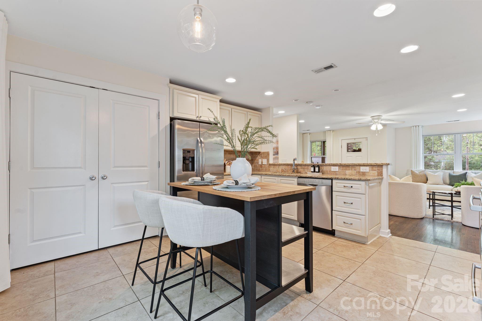 1521 Winston Drive Charlotte NC 28205