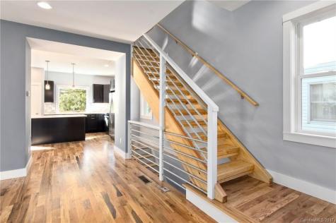 52 Maney Avenue Asheville NC 28804