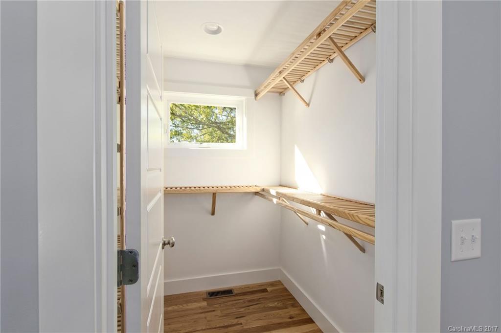 52 Maney Avenue Asheville NC 28804