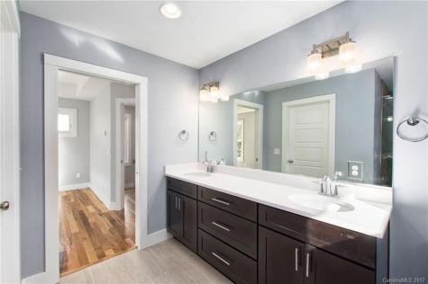 52 Maney Avenue Asheville NC 28804