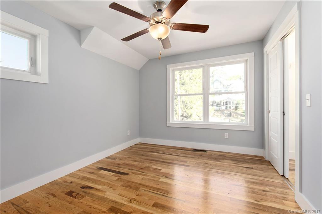52 Maney Avenue Asheville NC 28804