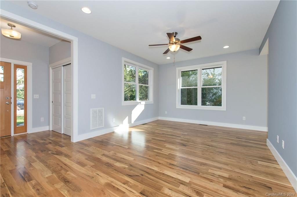52 Maney Avenue Asheville NC 28804