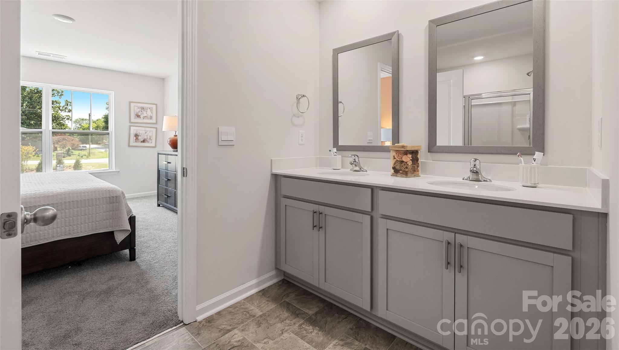 74 Caroline Valley Lane Hendersonville NC 28792