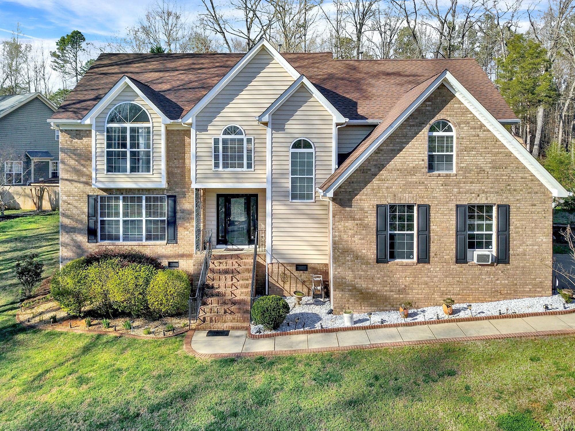 9900 Hanging Moss Trail Mint Hill NC 28227