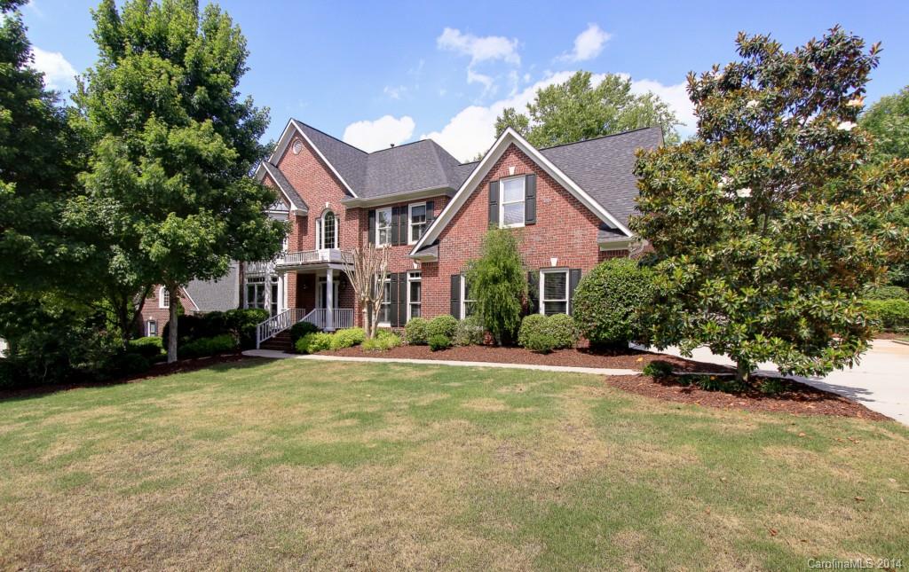 8613 Briar Oak Court Charlotte NC 28226