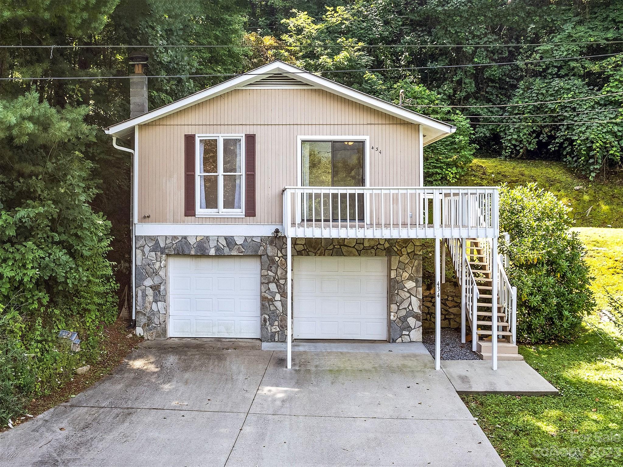 434 Red Bank Road Waynesville NC 28786