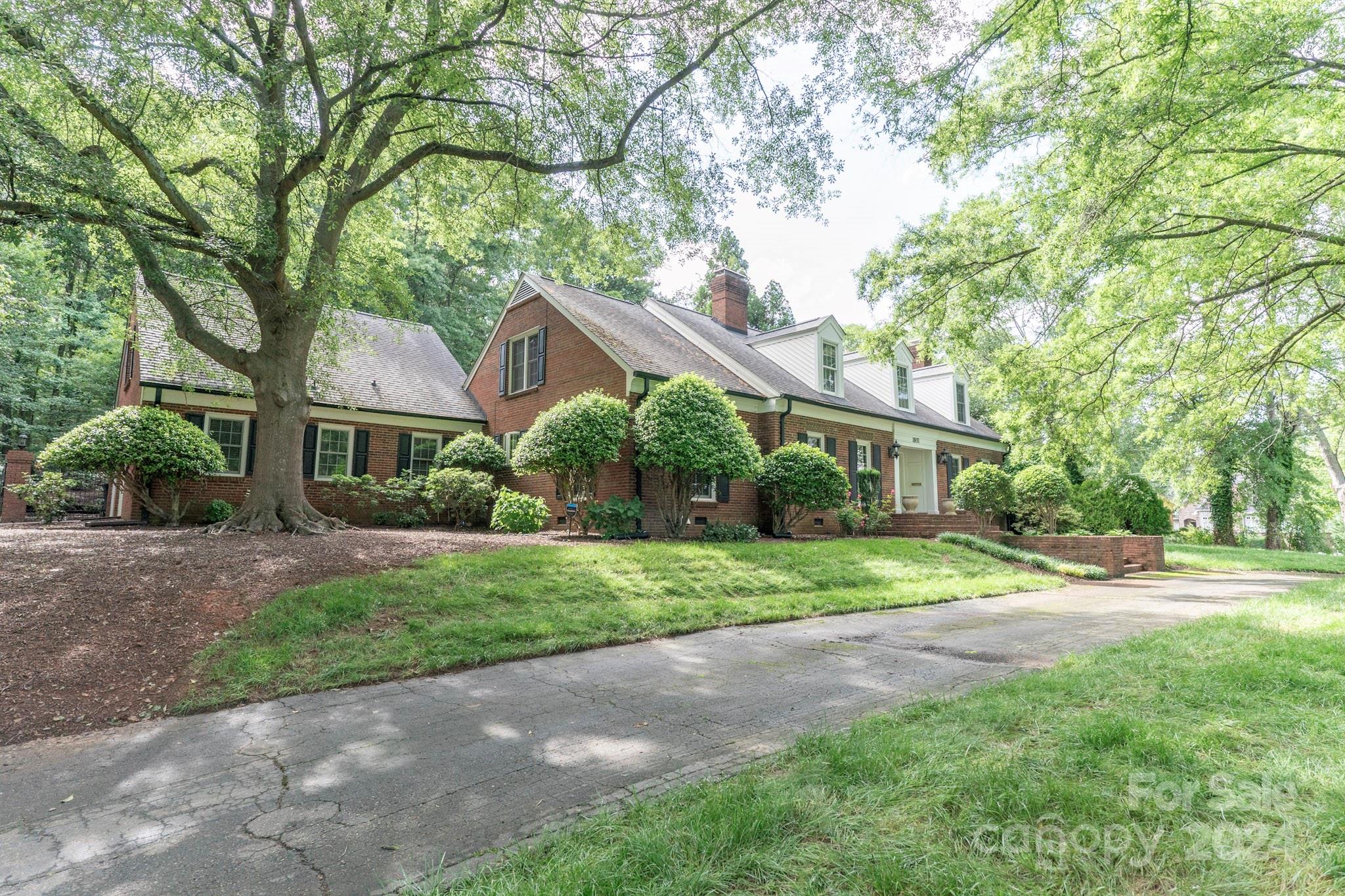 1851 Montclair Avenue Gastonia NC 28054