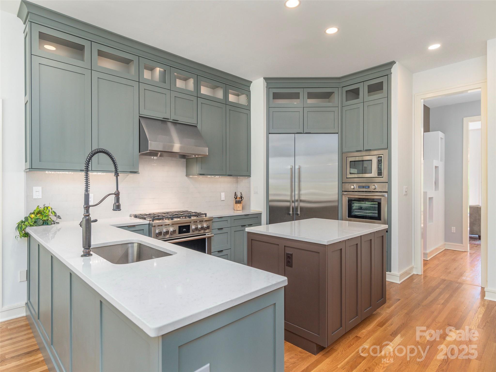 341 Racquet Club Road Asheville NC 28803