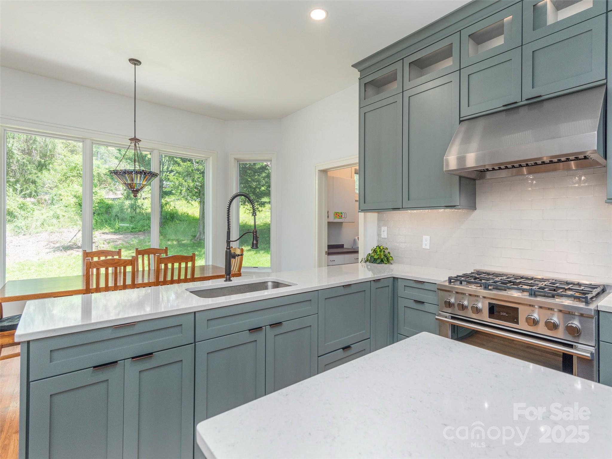 341 Racquet Club Road Asheville NC 28803