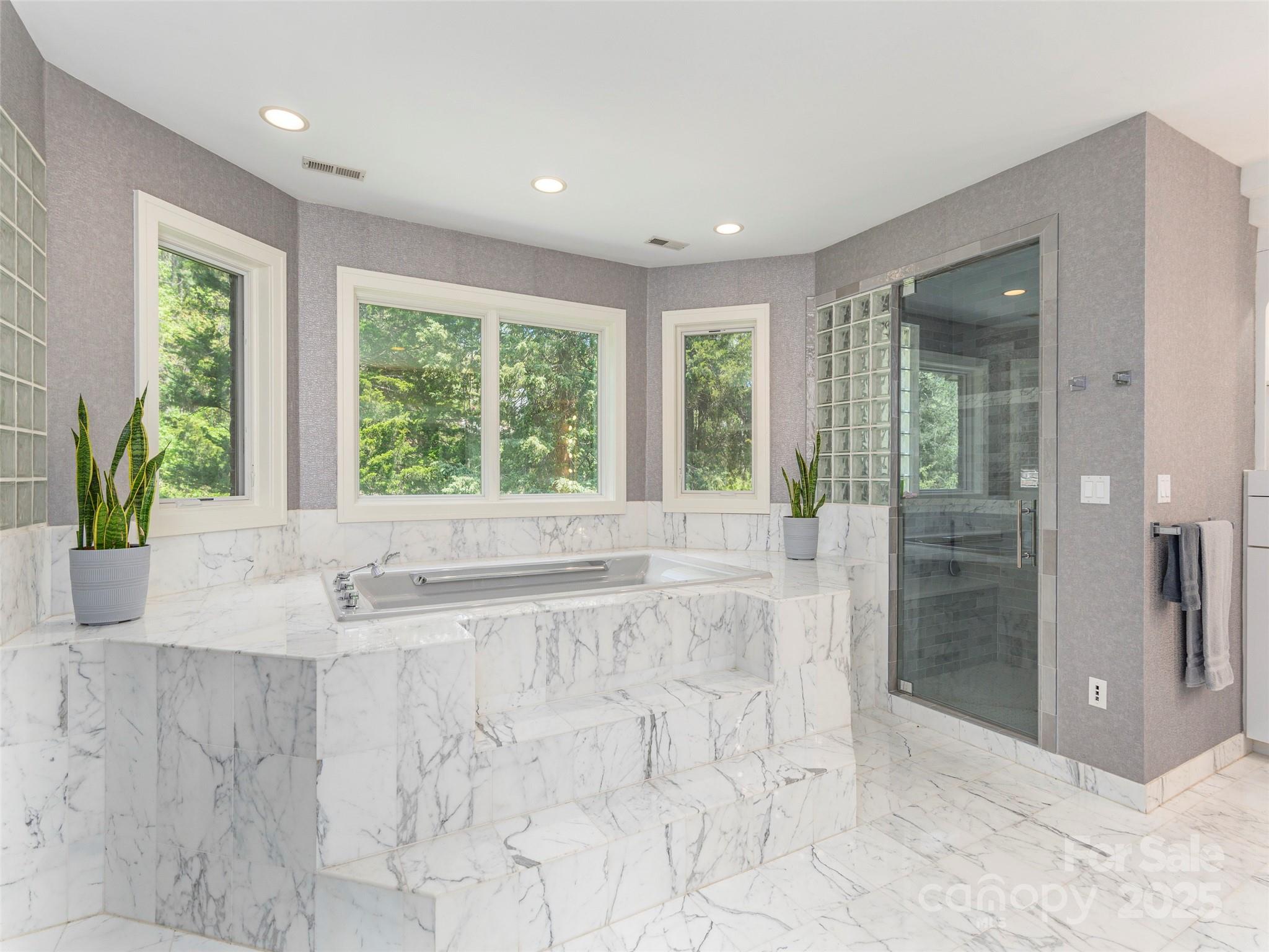 341 Racquet Club Road Asheville NC 28803