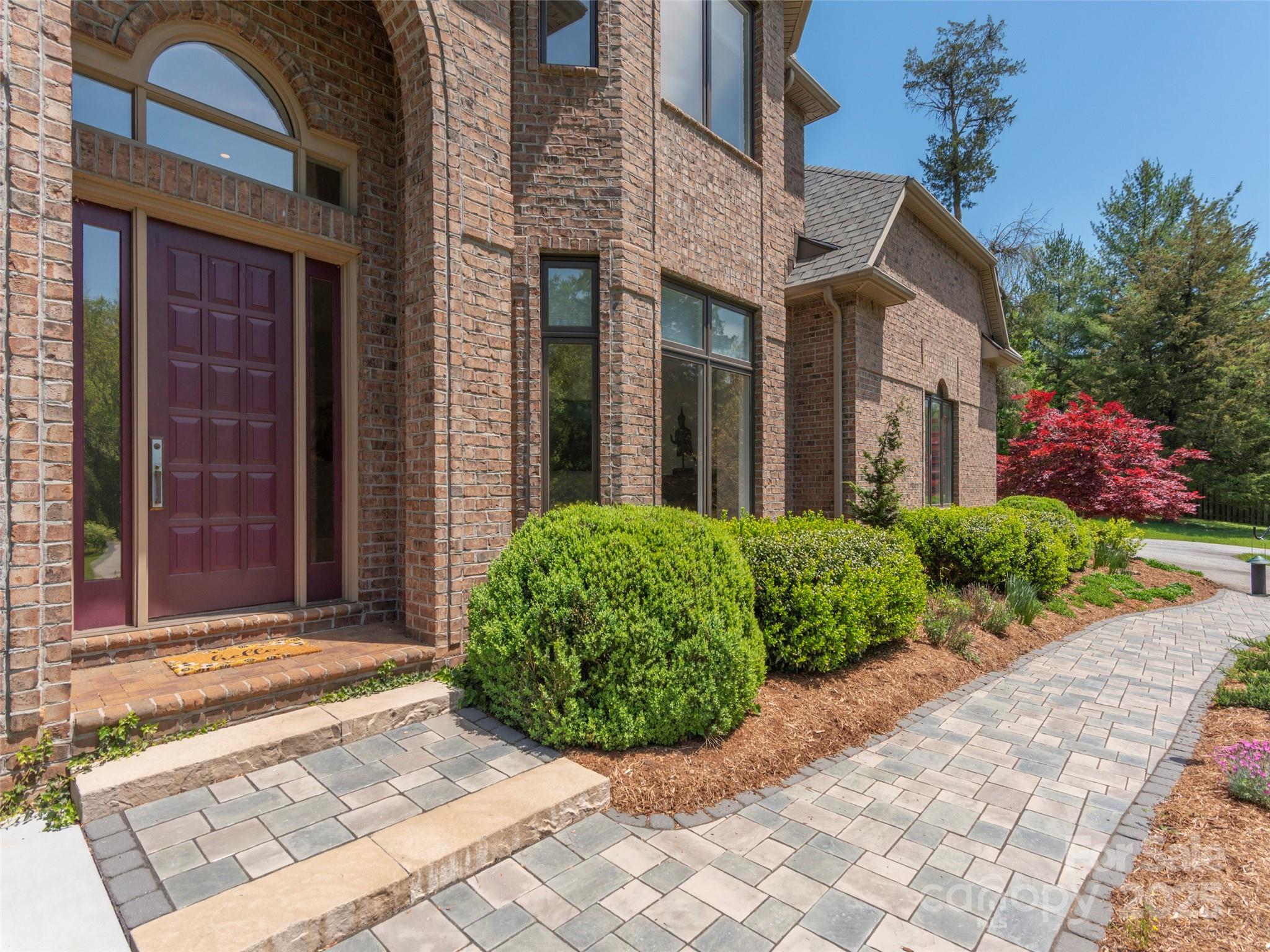 341 Racquet Club Road Asheville NC 28803