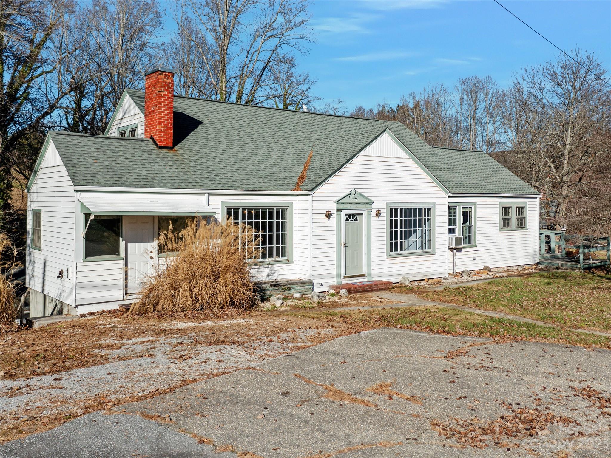 590 Greenwood Road Spruce Pine NC 28777