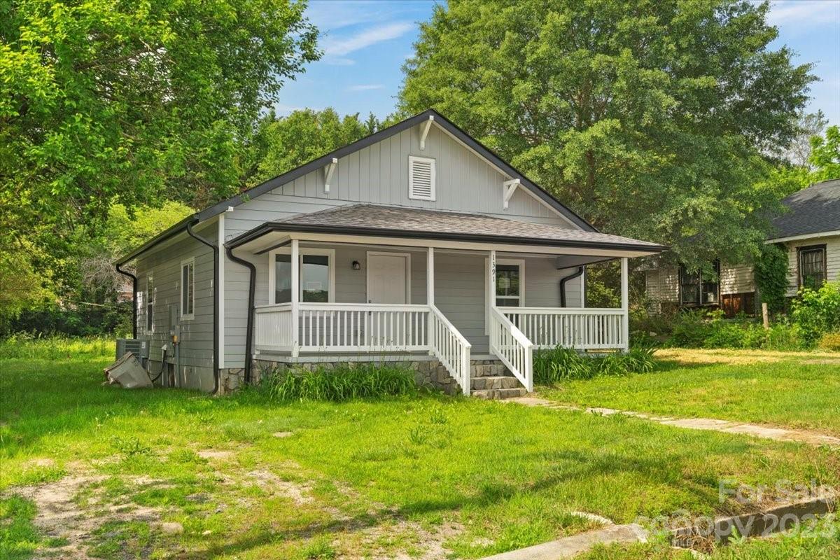 1391 Roseland Drive Lincolnton NC 28092