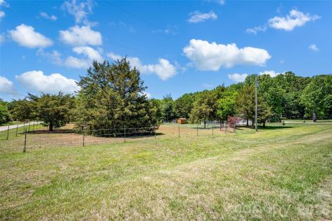 359 Rash Road Olin NC 28660