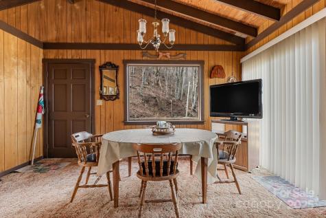 2650 Secluded Valley Road Marshall NC 28753