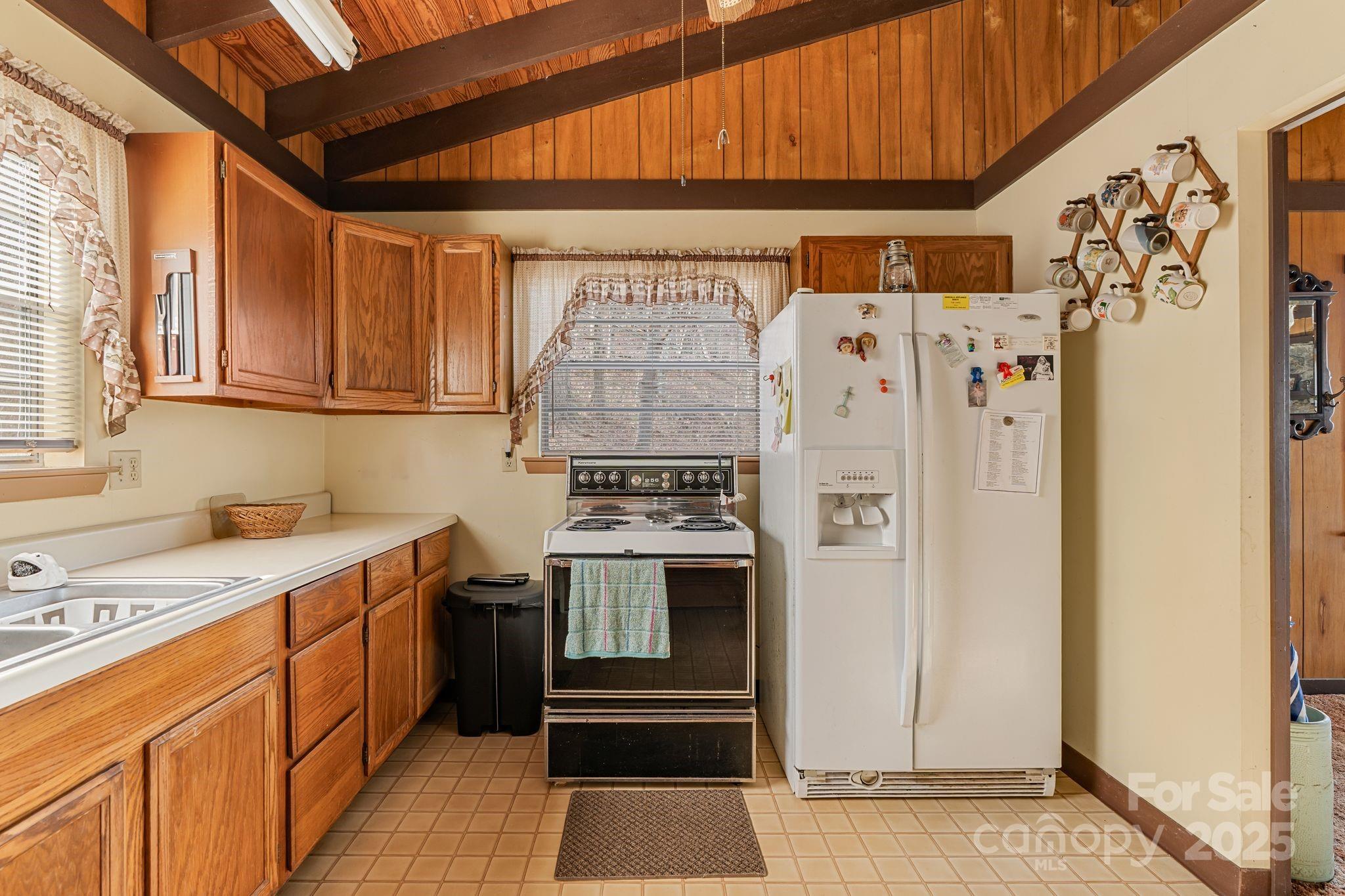 2650 Secluded Valley Road Marshall NC 28753