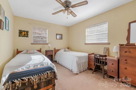 2650 Secluded Valley Road Marshall NC 28753