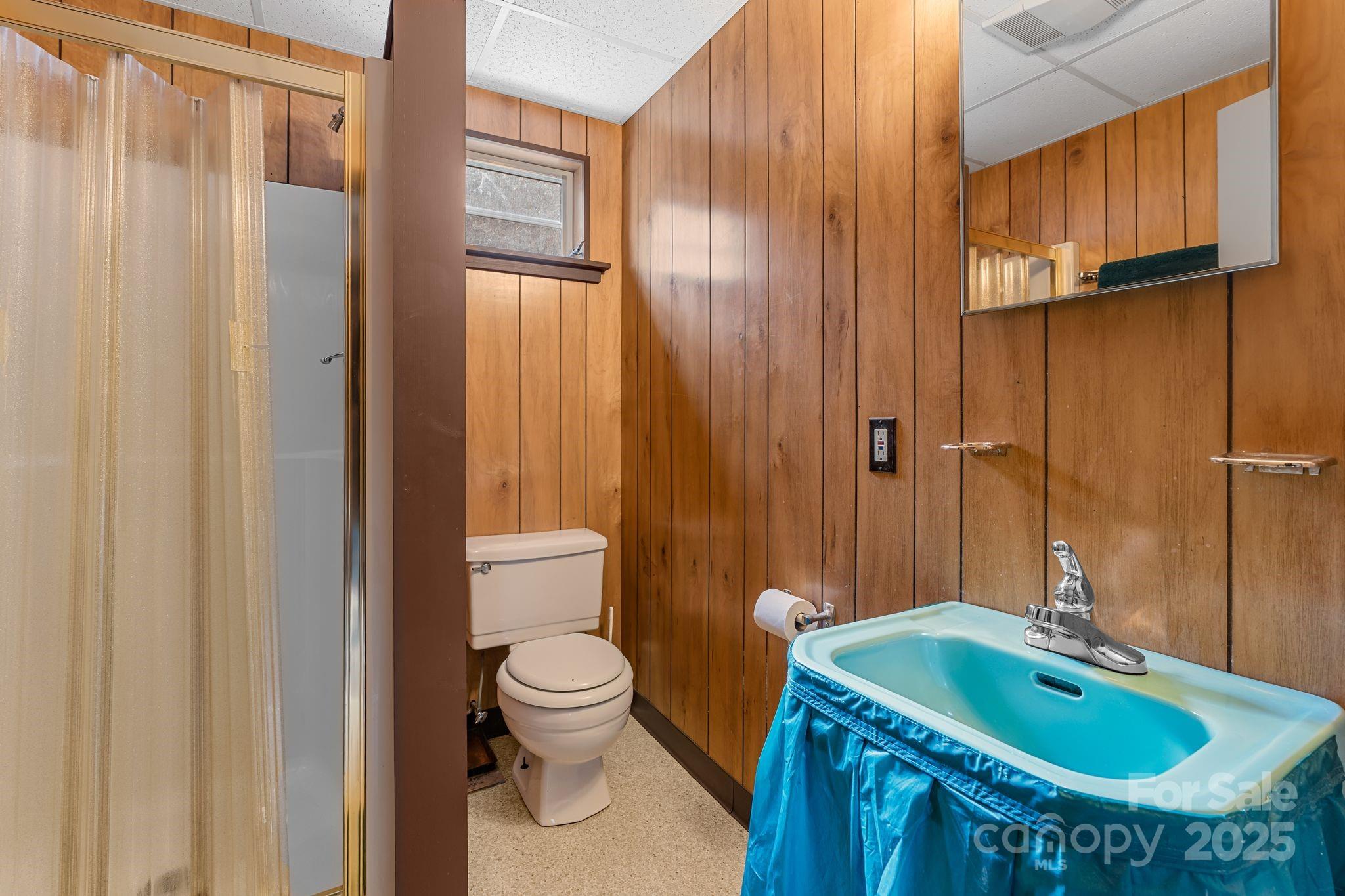 2650 Secluded Valley Road Marshall NC 28753