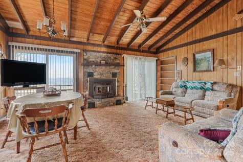2650 Secluded Valley Road Marshall NC 28753