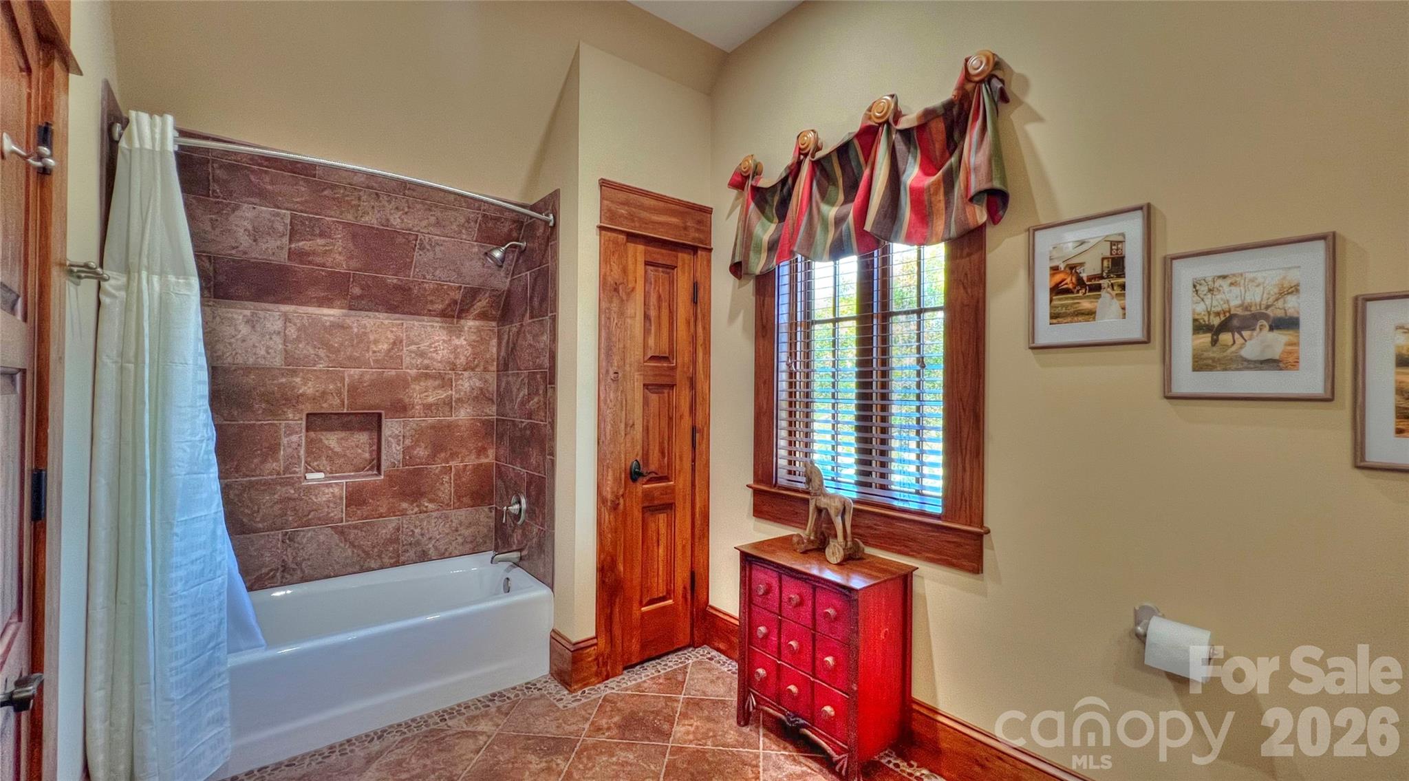 538 Chestertown Drive Mill Spring NC 28756