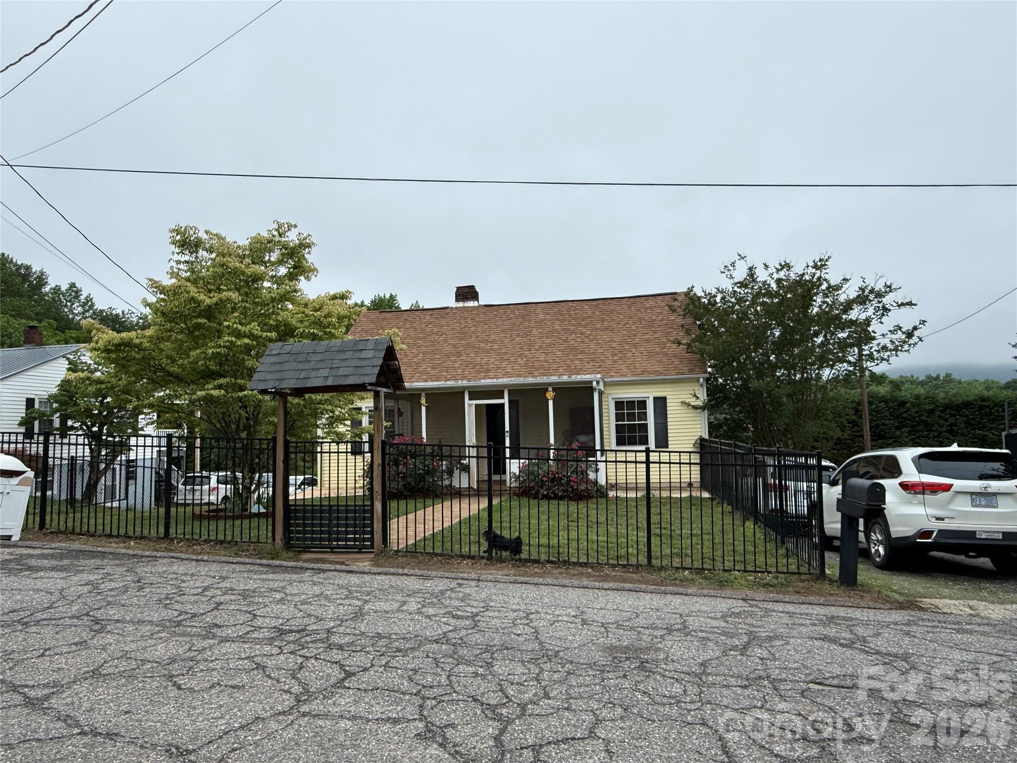 Valdese NC, 709 Dixie Avenue NW