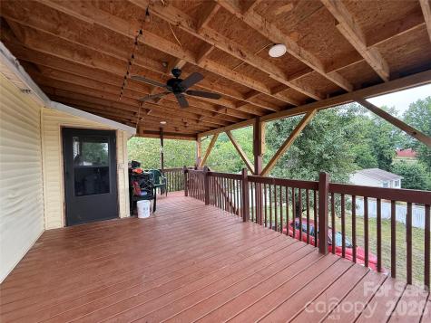 709 Dixie Avenue NW Valdese NC 28690