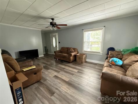 709 Dixie Avenue NW Valdese NC 28690