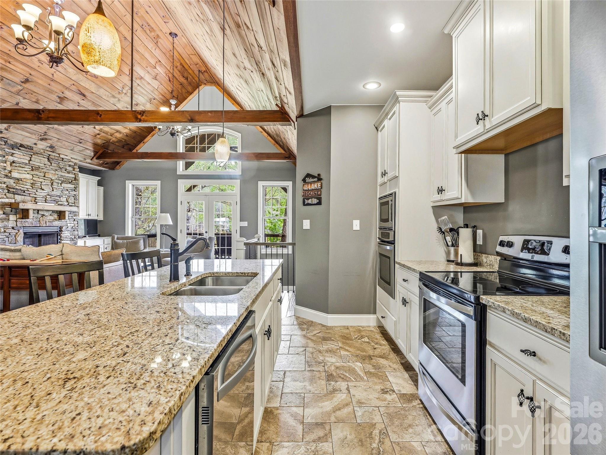 402 Holmstead Drive Lake Lure NC 28746
