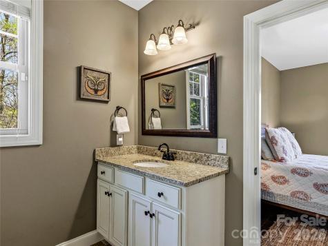 402 Holmstead Drive Lake Lure NC 28746