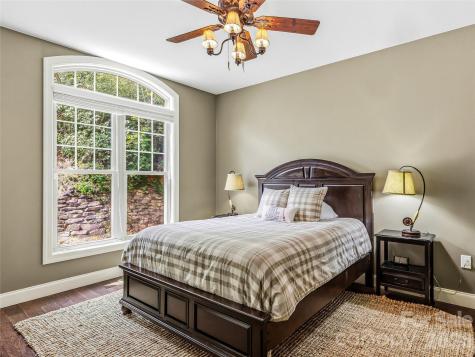 402 Holmstead Drive Lake Lure NC 28746