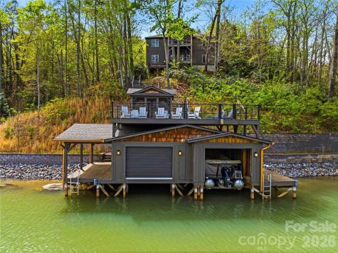 402 Holmstead Drive Lake Lure NC 28746