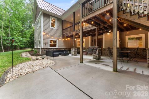 2599 Highway 557 Highway Clover SC 29710