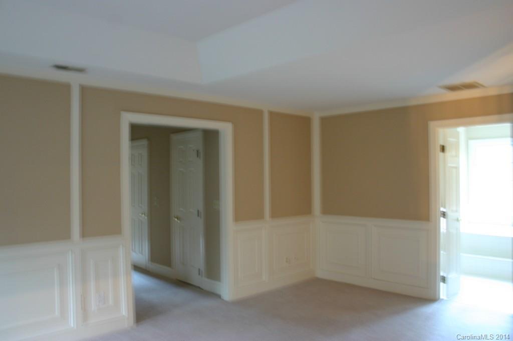 5304 Chiltern Hills Trail Charlotte NC 28215