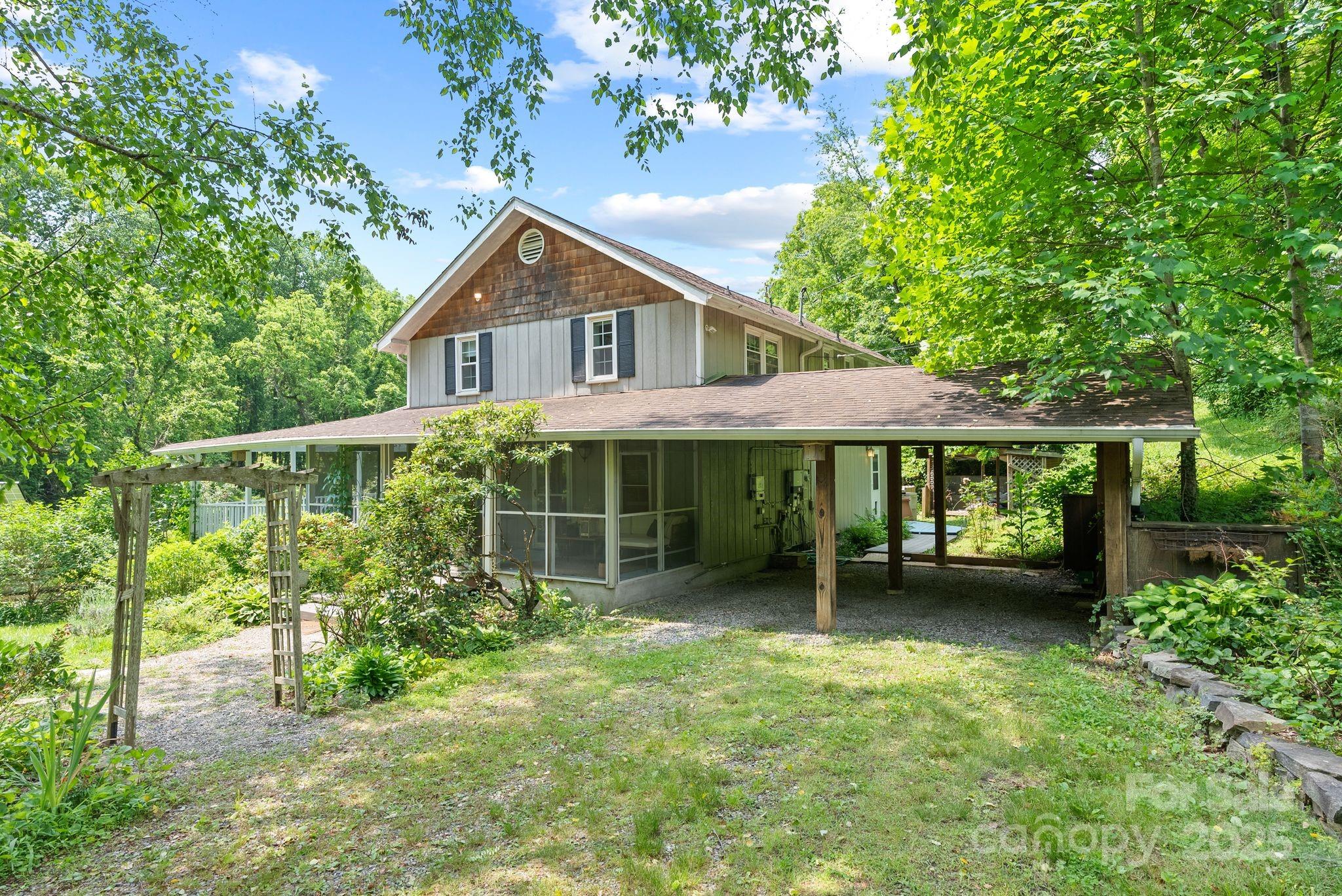 20 Pickens Lane Weaverville NC 28787
