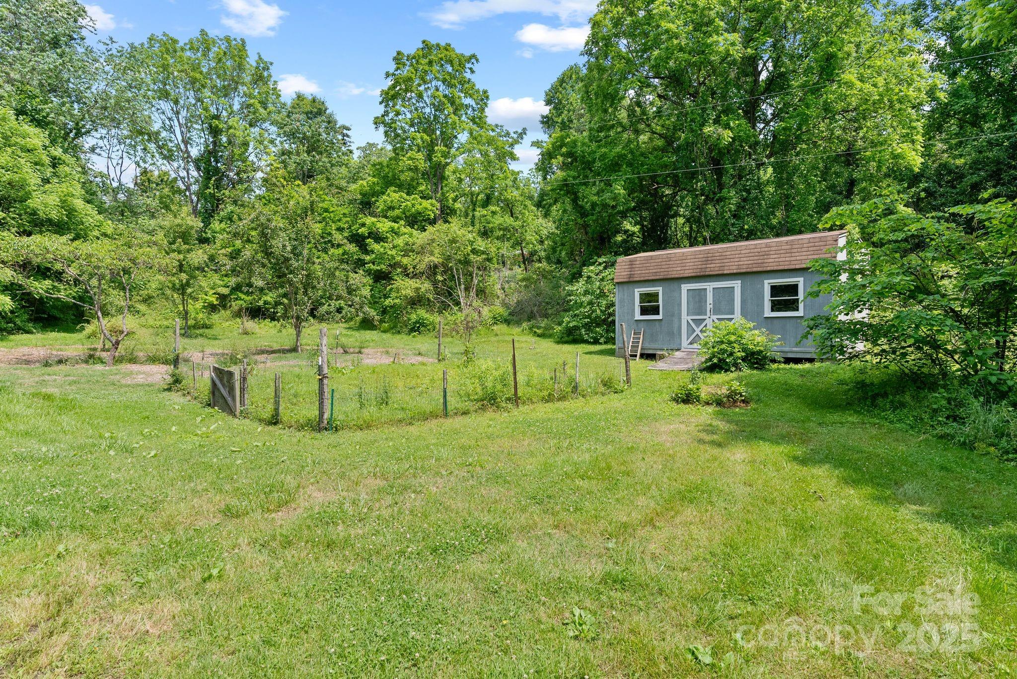 20 Pickens Lane Weaverville NC 28787
