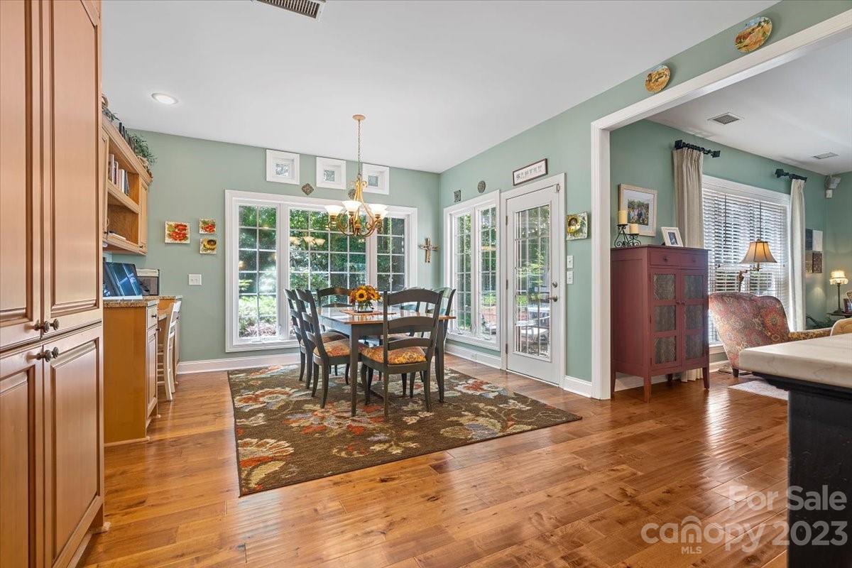 932 Timber Knoll Drive Matthews NC 28105