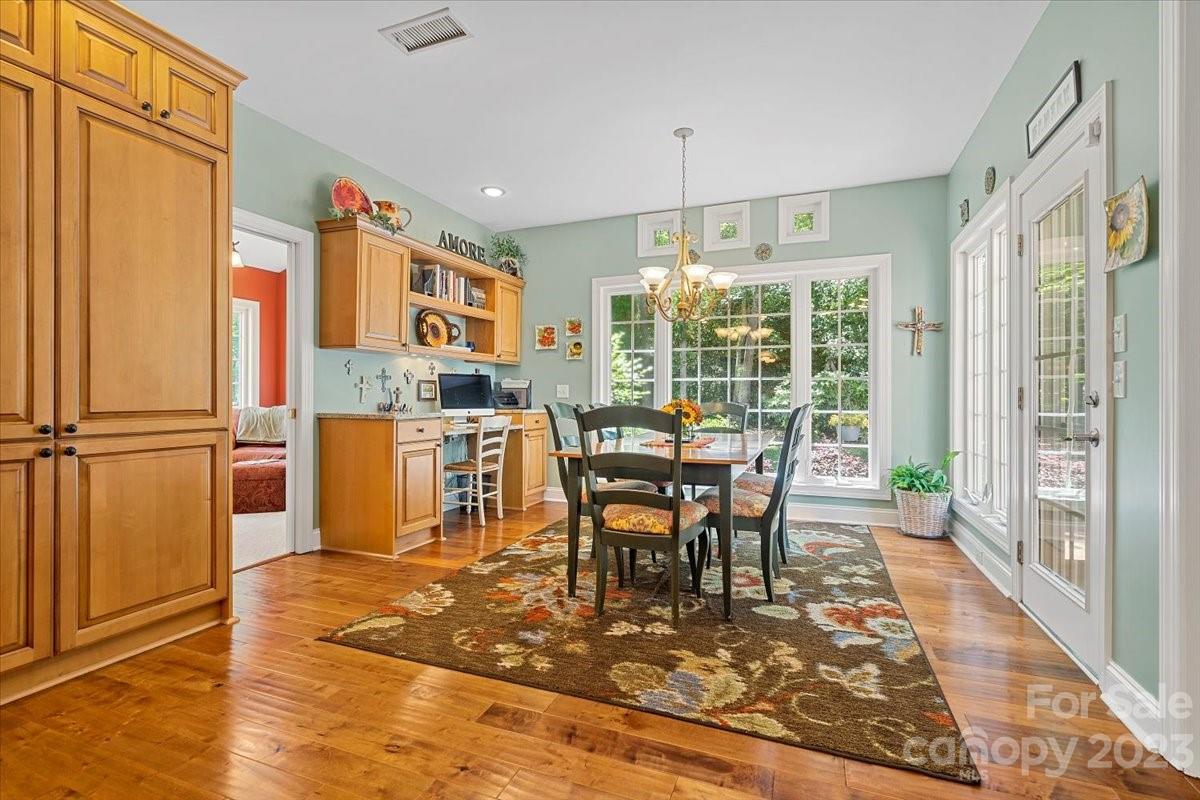 932 Timber Knoll Drive Matthews NC 28105