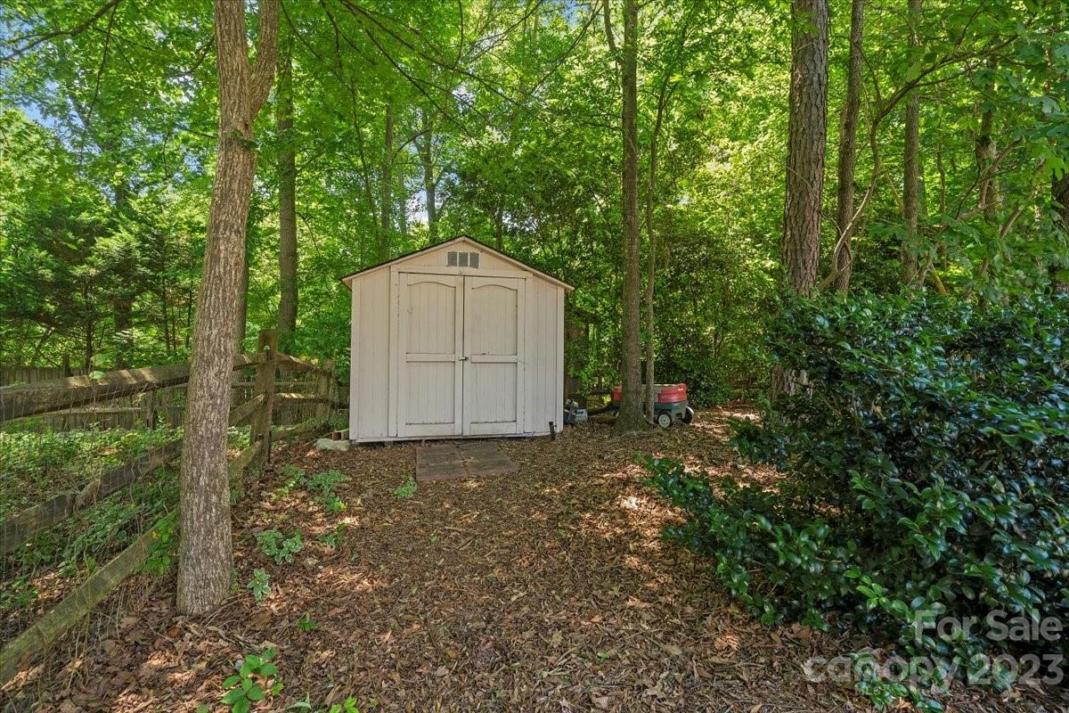 932 Timber Knoll Drive Matthews NC 28105