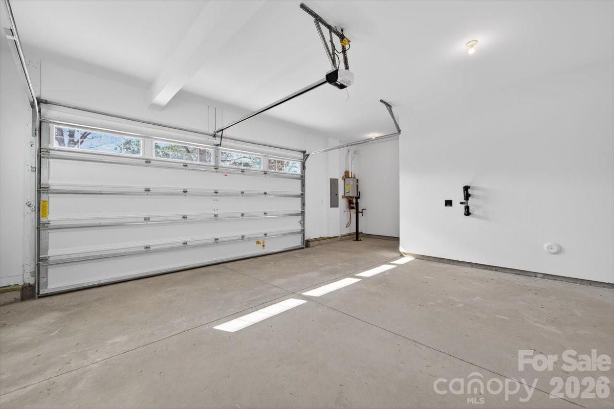 1607 Chippendale Road Charlotte NC 28205