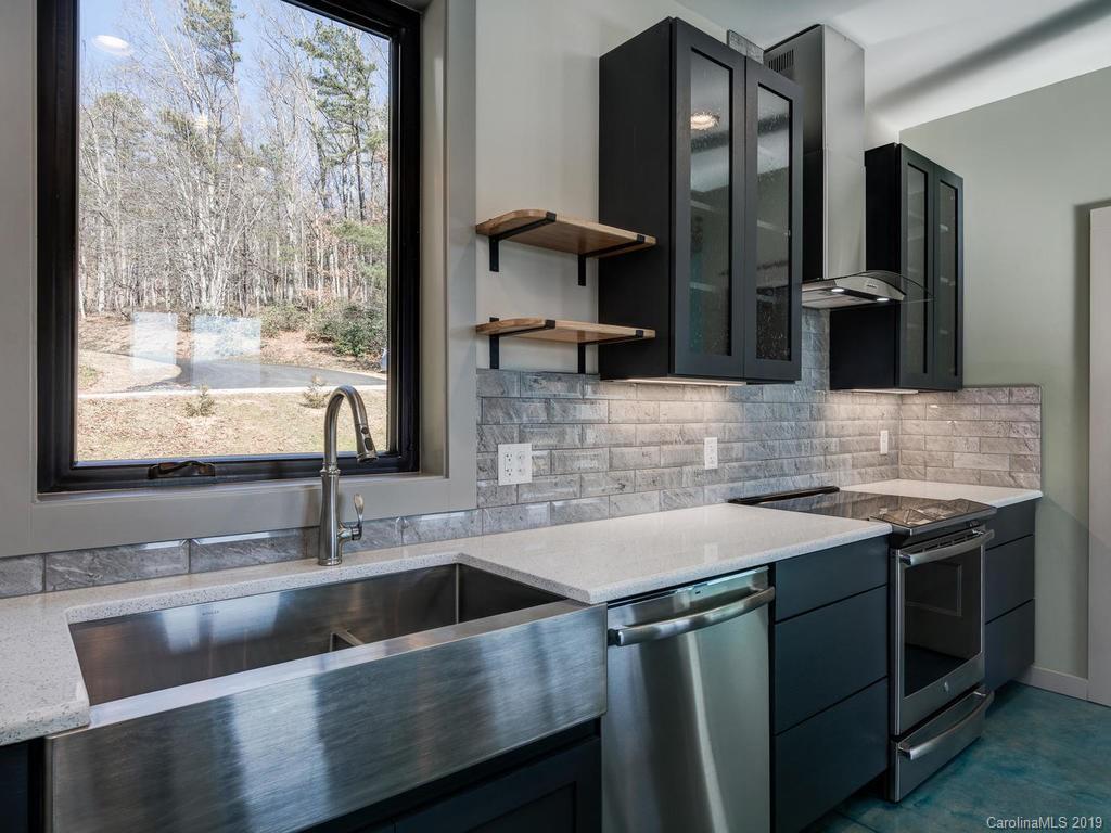 51 Kd Lane Arden NC 28704